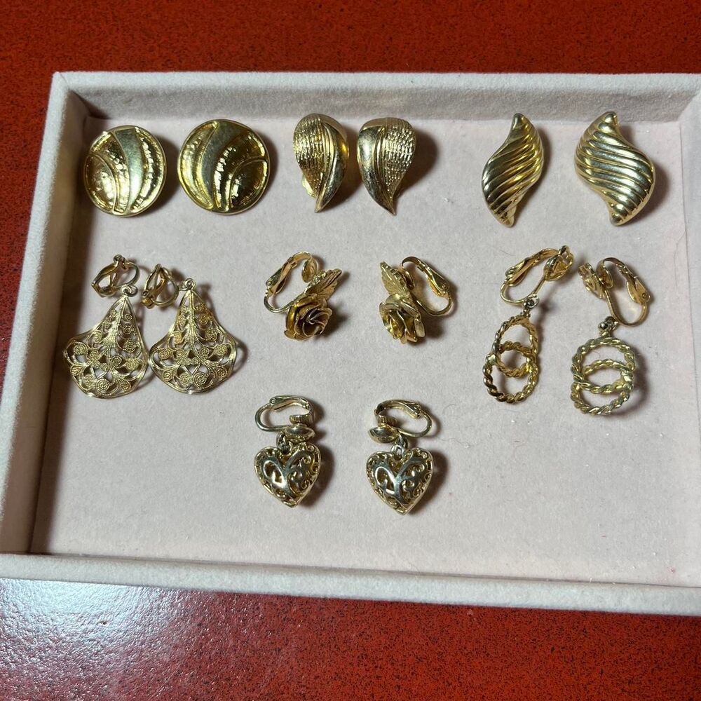 Unbranded Women's Gold Jewellery